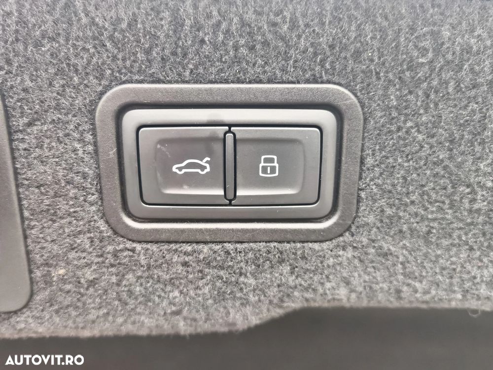 Audi A8 - 28