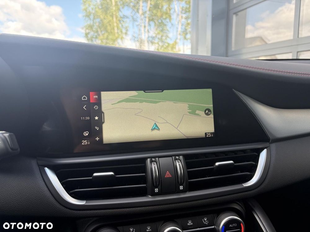 Alfa Romeo Giulia 2.0 Turbo Tributo Italiano Q4 - 26