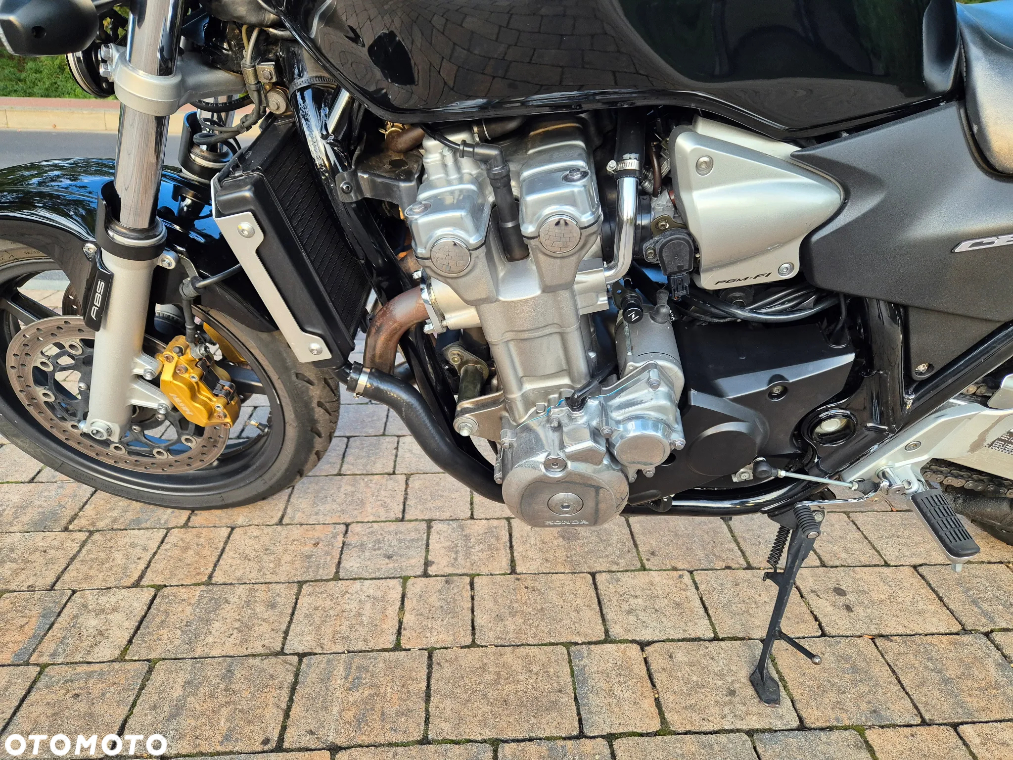 Honda CB - 6