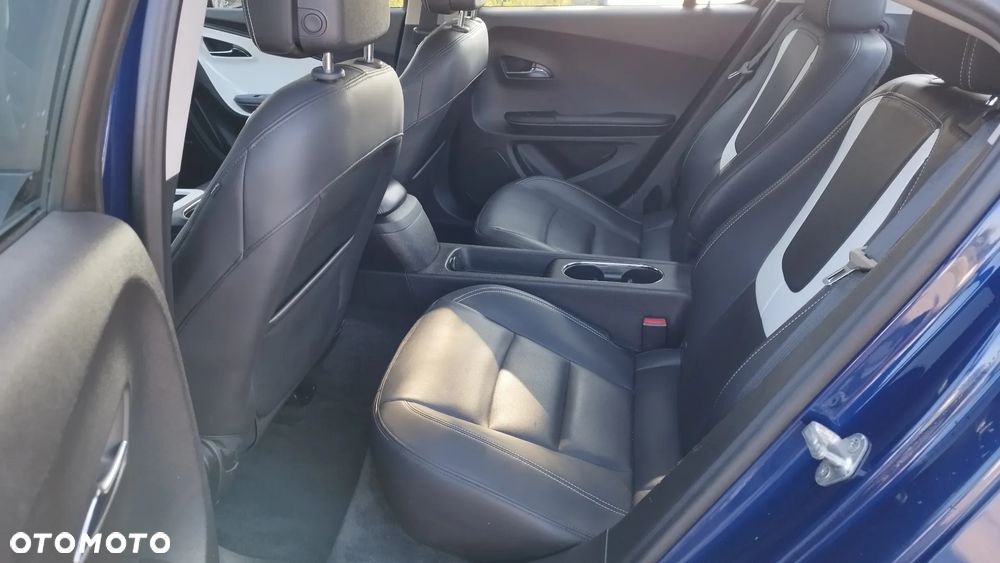 Chevrolet Volt Exclusive - 31