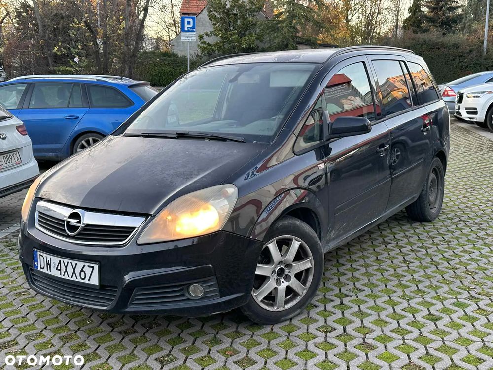 Opel Zafira - 1
