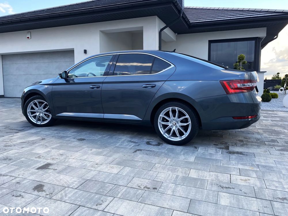 Skoda Superb 1.4 TSI ACT Style - 5