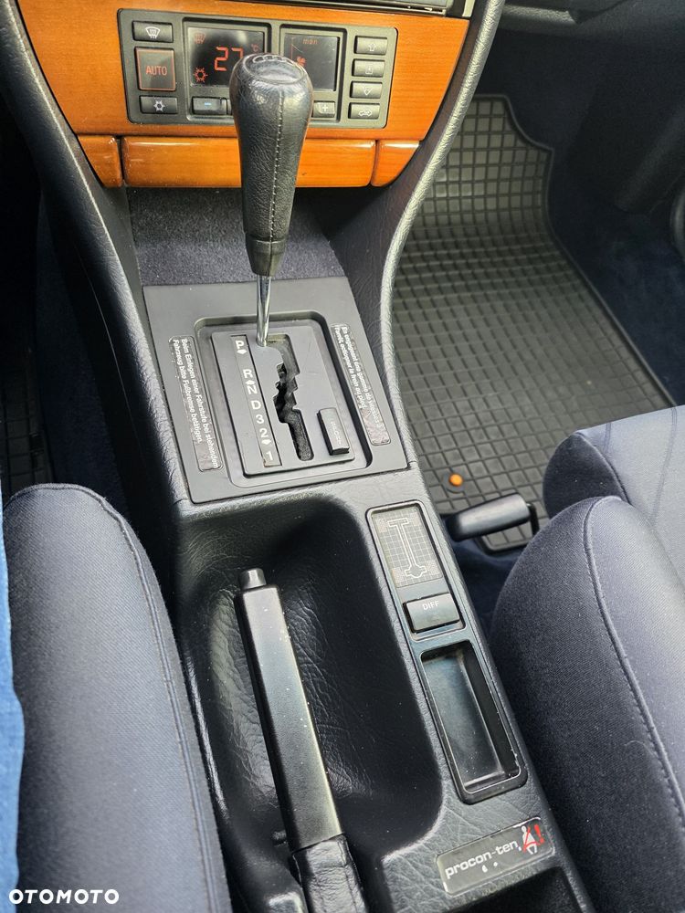 Audi 100 - 8