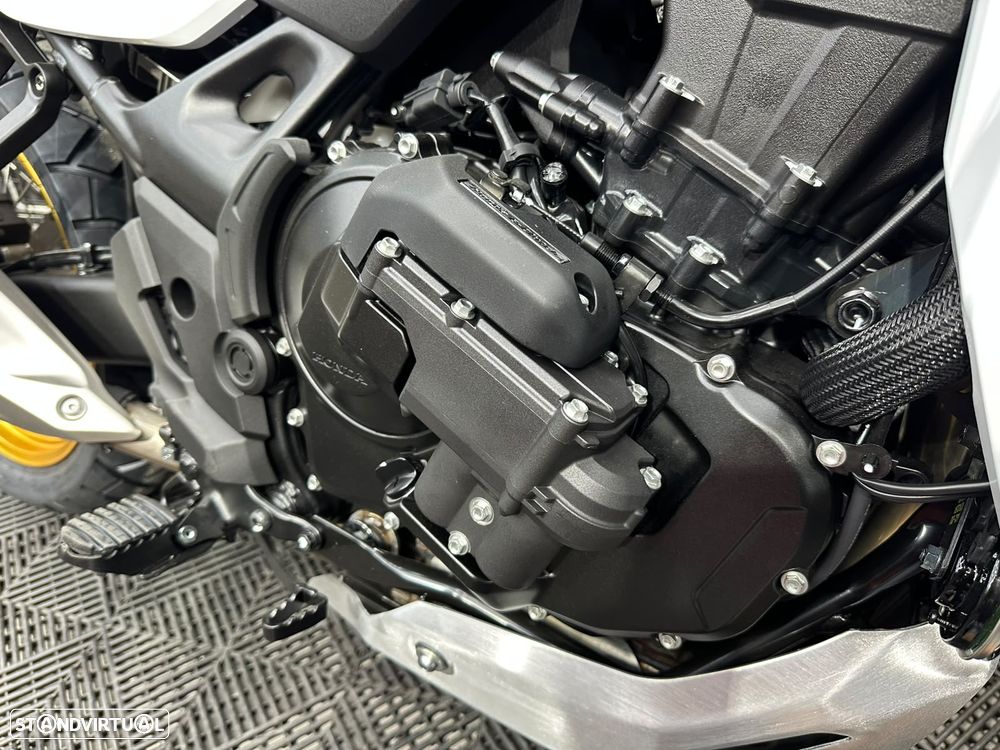 Honda XL 750 TRANSALP E-CLUTCH 2026 - 4