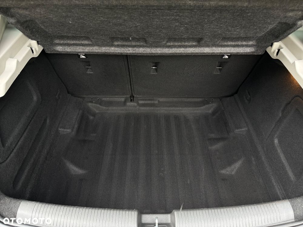 Opel Astra 1.4 Turbo Dynamic - 30
