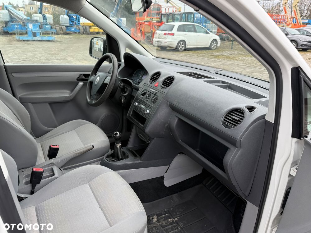 Volkswagen Caddy - 8
