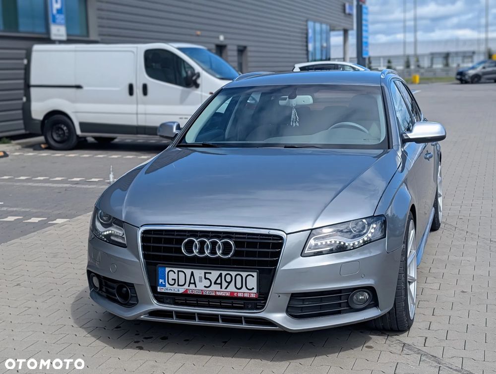 Audi A4 Avant 3.0 TDI DPF clean diesel quattro tiptron S line Sportpaket - 9