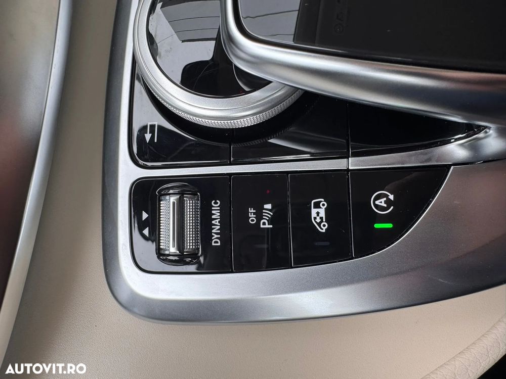 Mercedes-Benz V 300 d Extralung Avantgarde - 26