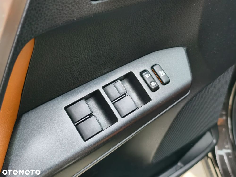 Toyota RAV4 Hybrid Prestige 4x4 - 30