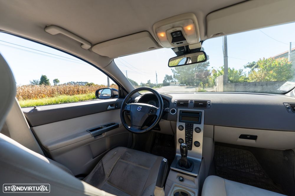 Volvo S40 1.6 D Nível 2 - 13