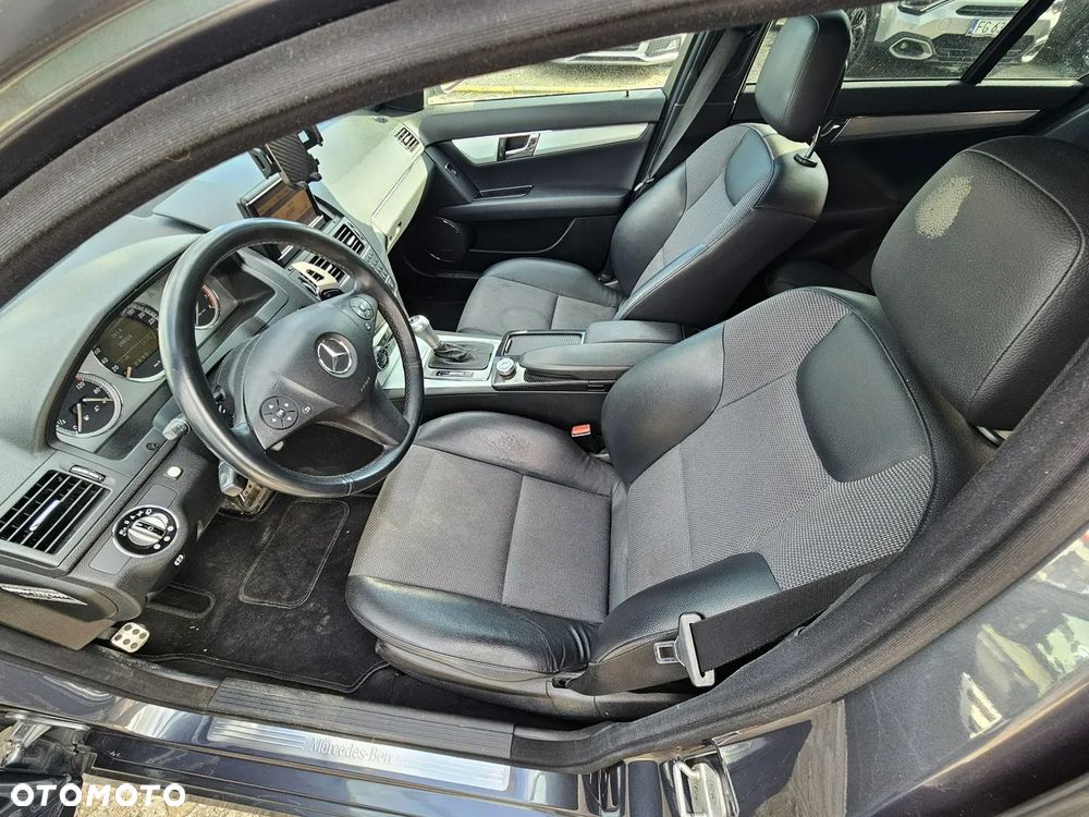 Mercedes-Benz Klasa C 350 Avantgarde - 5