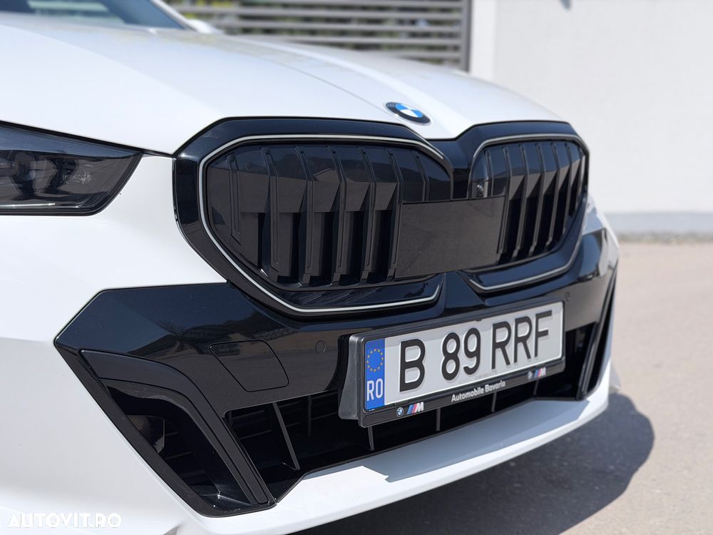 BMW Seria 5 520d AT MHEV - 39