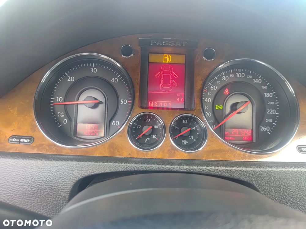 Volkswagen Passat 2.0 TDI DPF Comfortline DSG - 20