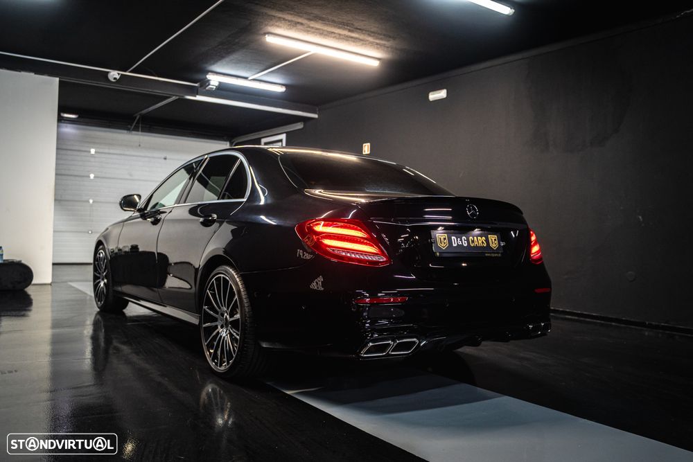 Mercedes-Benz E 220 d 9G-TRONIC AMG Line - 23