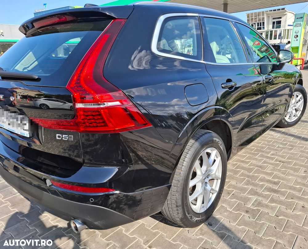Volvo XC 60 D5 AWD Momentum - 5