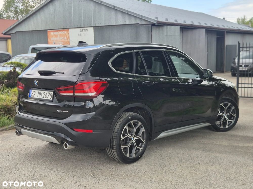 BMW X1 xDrive18d xLine - 12