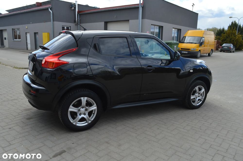 Nissan Juke 1.6 Visia - 10