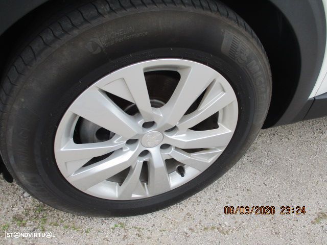 Peugeot 3008 BlueHDi 130 Stop & Start Active Pack - 11