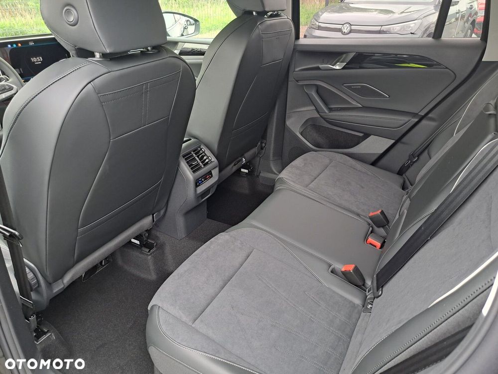 Volkswagen Tiguan 2.0 TDI Elegance DSG - 10