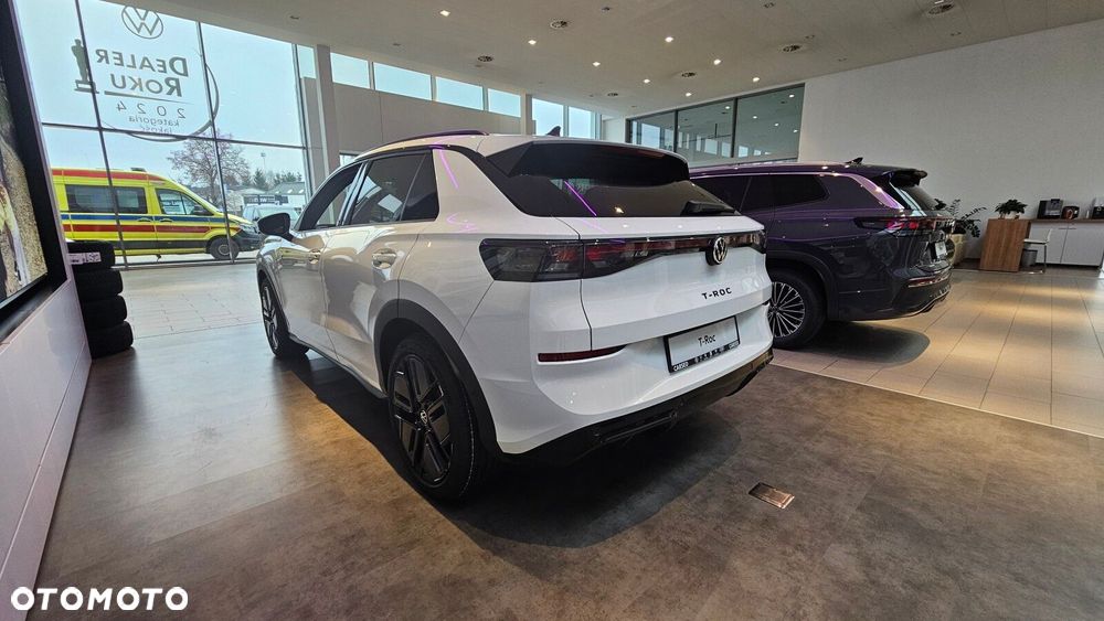 Volkswagen T-Roc - 11