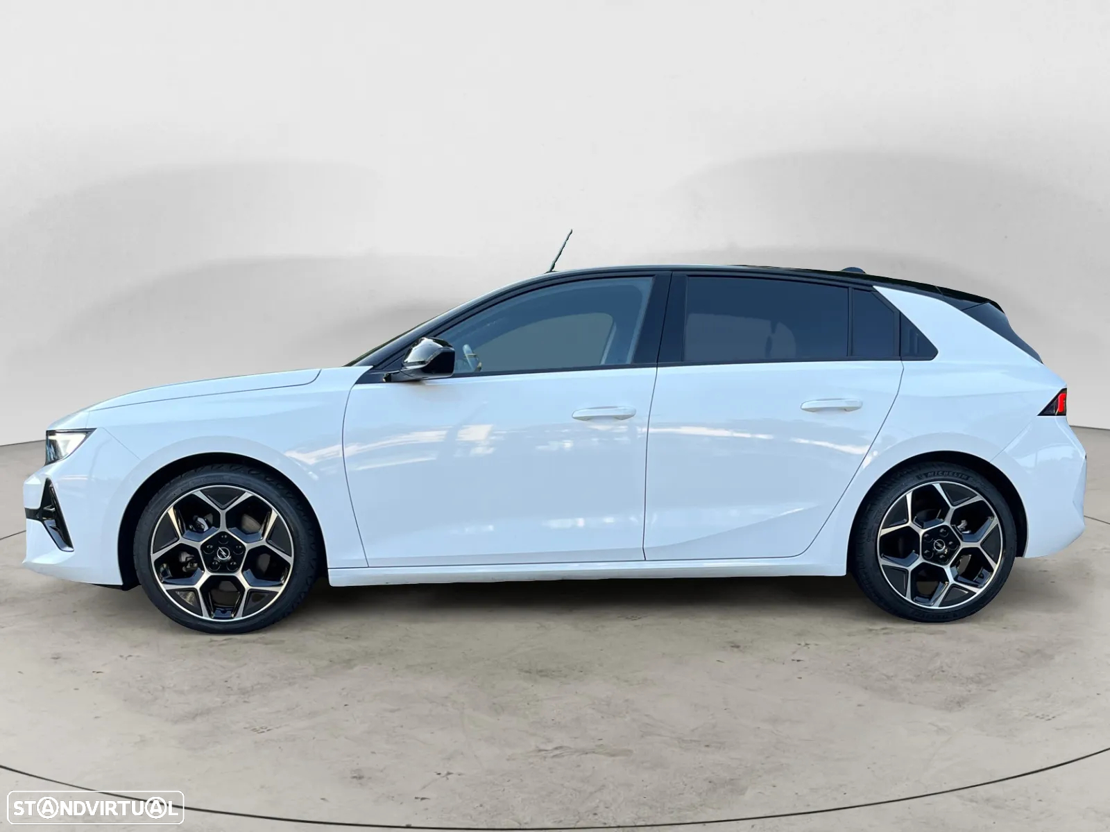 Opel Astra 1.5 D GS Aut. - 3