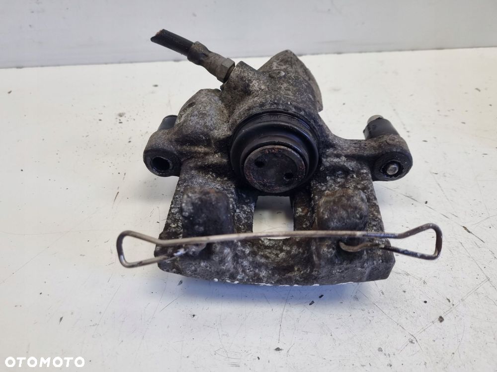 Volvo V40 II TYLNY ZACISK HAMULCOWY prawy tył Pasażera P.T 31341231 - 16