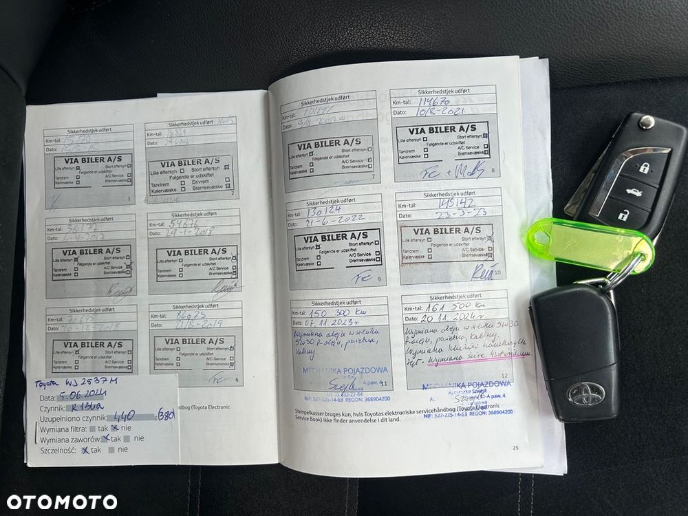 Toyota Avensis Touring Sports 1.8 Business Edition - 8