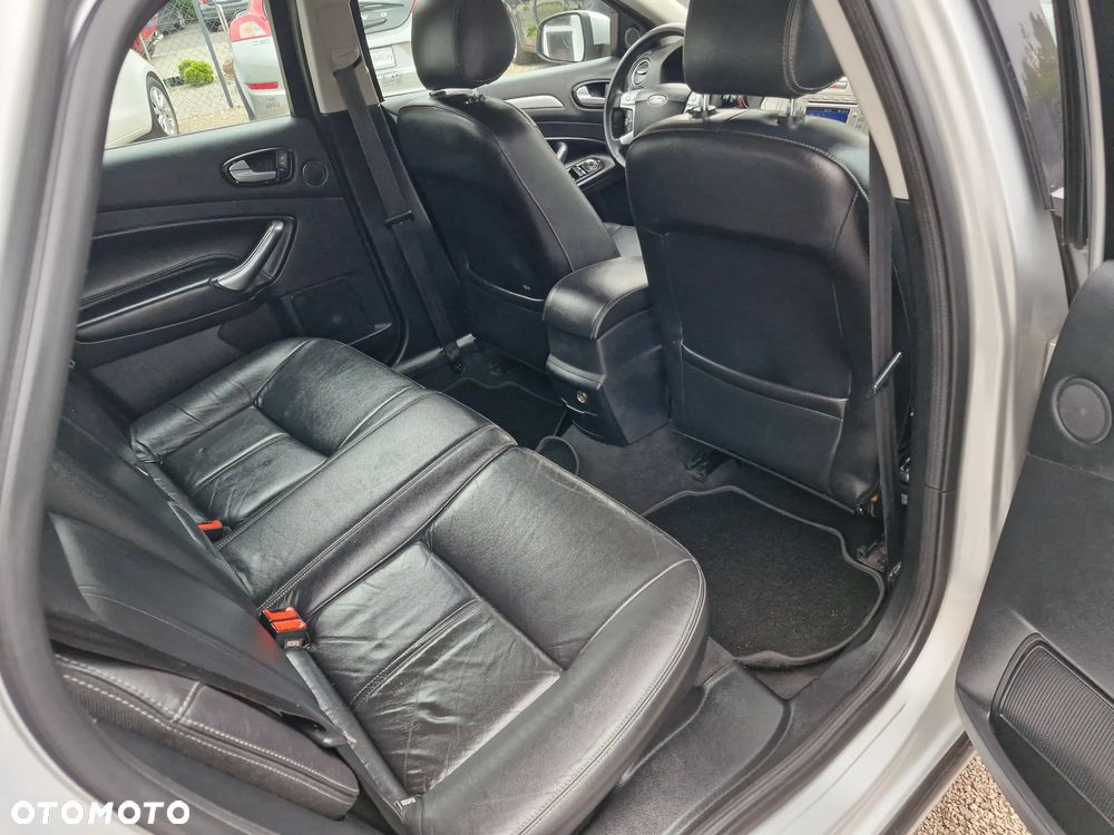 Ford Mondeo 1.8 TDCi Titanium - 19