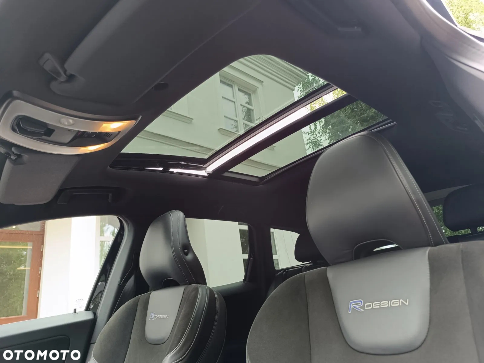 Volvo XC 60 D4 Geartronic Momentum - 22