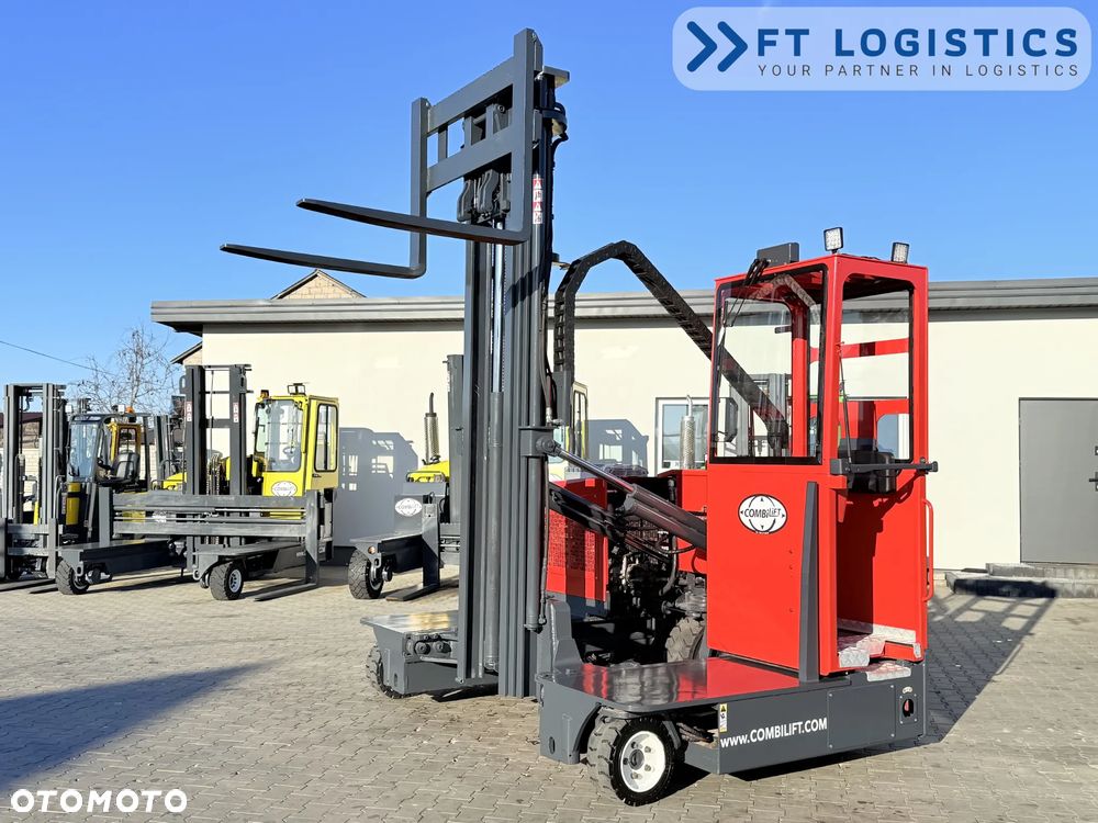 Combilift WÓZEK CZTEROKIERUNKOWY - WIELOKIERUNKOWY | COMBILIFT C3000GST | GAS | TRIPLEX 8300MM | POZYCJONER WIDEŁ | WOLNY SKOK | STAN IDEALNY | Szeroka oferta wózków czterokierunkowych i bocznych, dopasowanych do różnorodnych potrzeb i zastosowań - 26