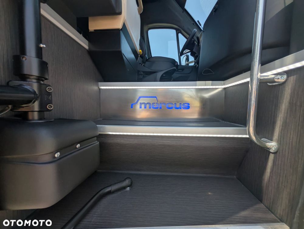 Mercedes-Benz Sprinter 519 - 16