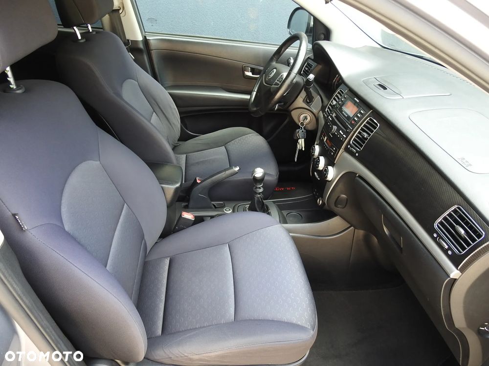 SsangYong/KGM Korando 2.0 2WD Quartz - 11