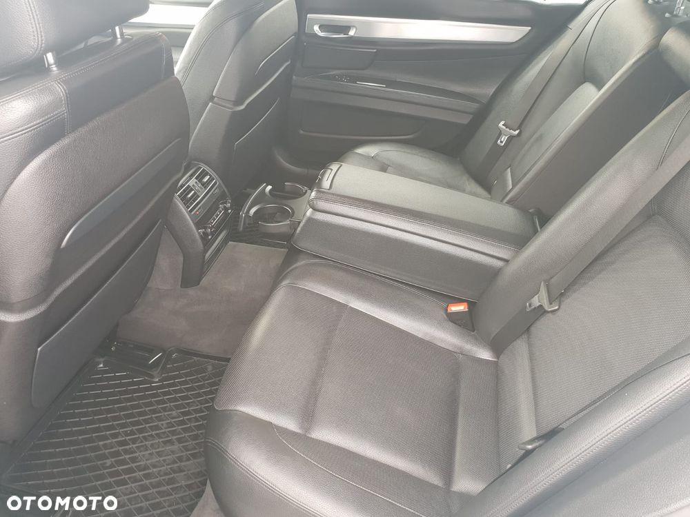 BMW Seria 7 730d xDrive - 10