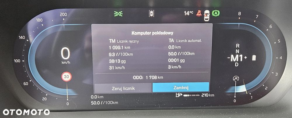 Volvo V60 B4 B DKG Plus Dark - 11