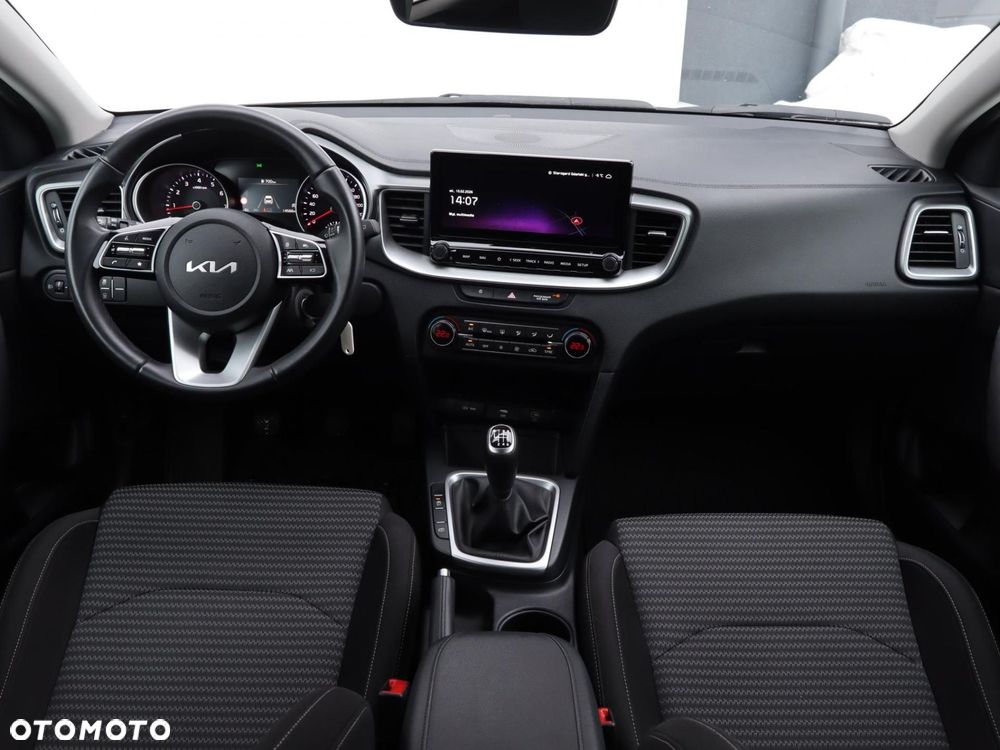 Kia XCeed 1.5 T-GDI M - 6