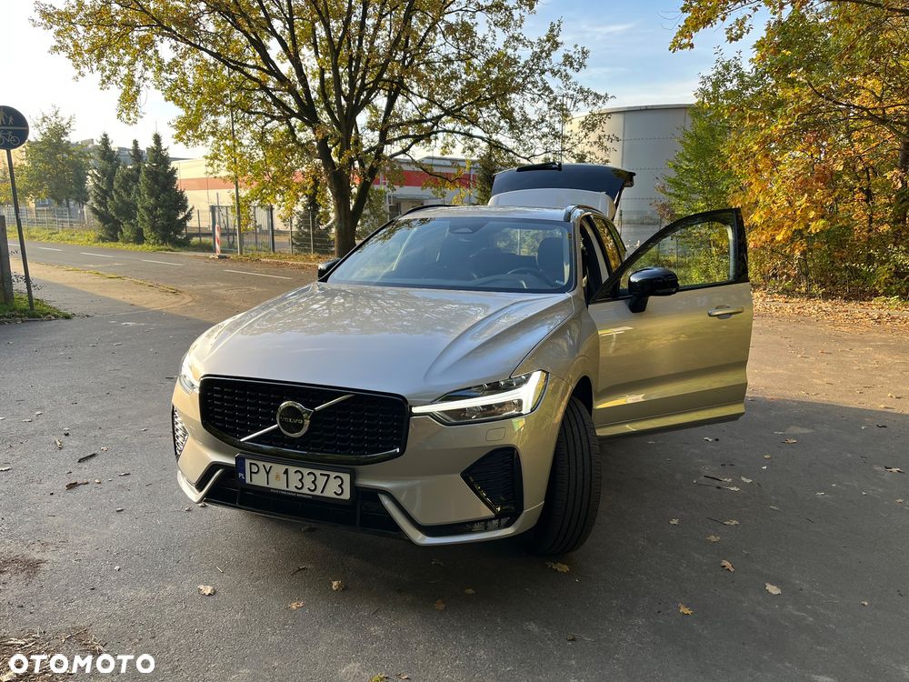 Volvo XC 60 B4 B Plus Dark - 11
