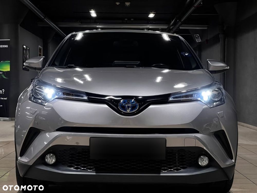Toyota C-HR Lounge - 3
