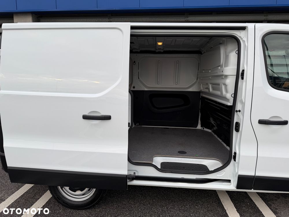 Renault TRAFIC 2019/20r 89tys km JAK NOWY Stan WZOROWY NAVI Bluetooth Tempomat Kamera FULL OPCJA Vivaro - 7