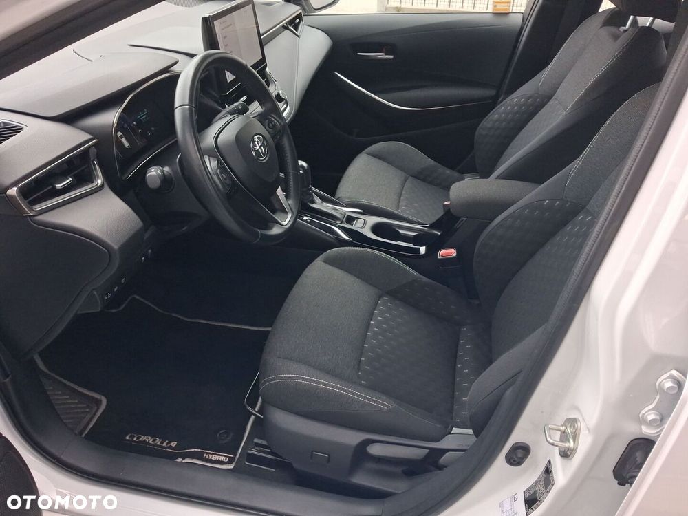 Toyota Corolla 1.8 Hybrid Comfort - 16