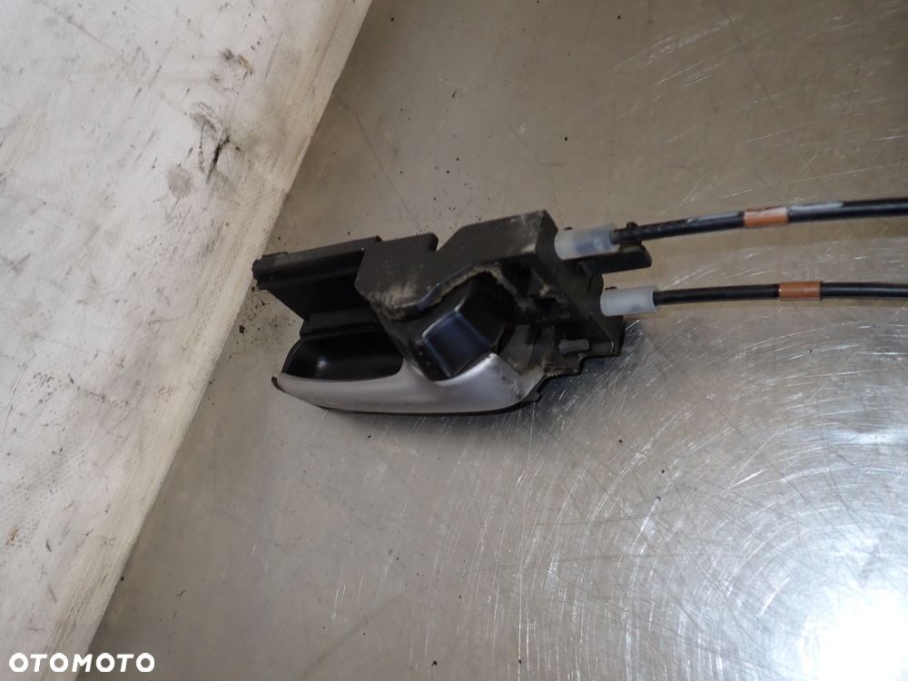 ZAMEK PRAWY PRZÓD DRZWI FIAT SEDICI 1.9 - 6