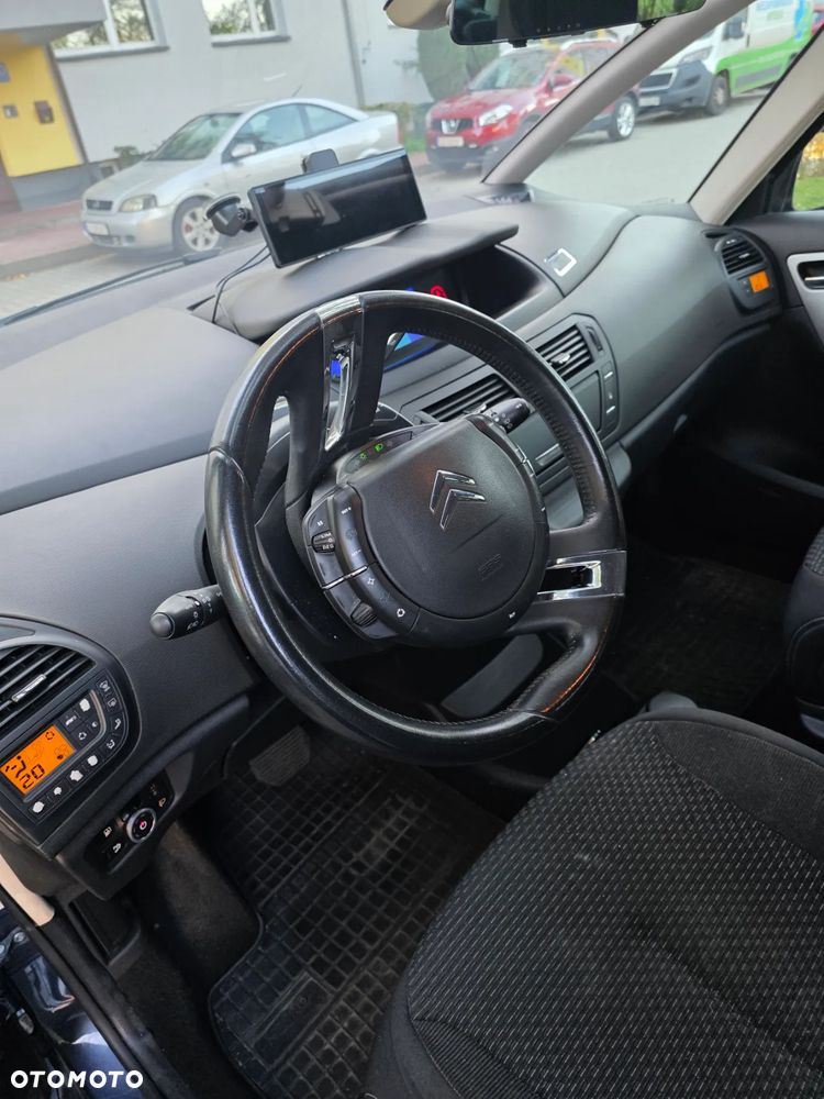 Citroën C4 Picasso - 9