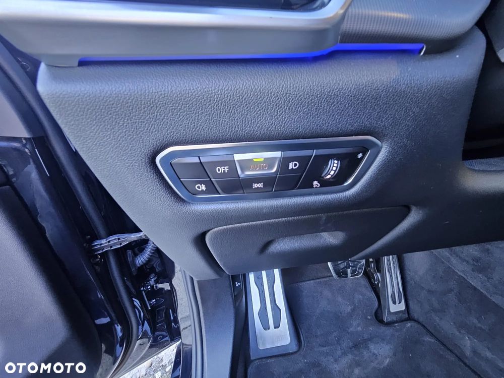 BMW X5 xDrive30d - 12