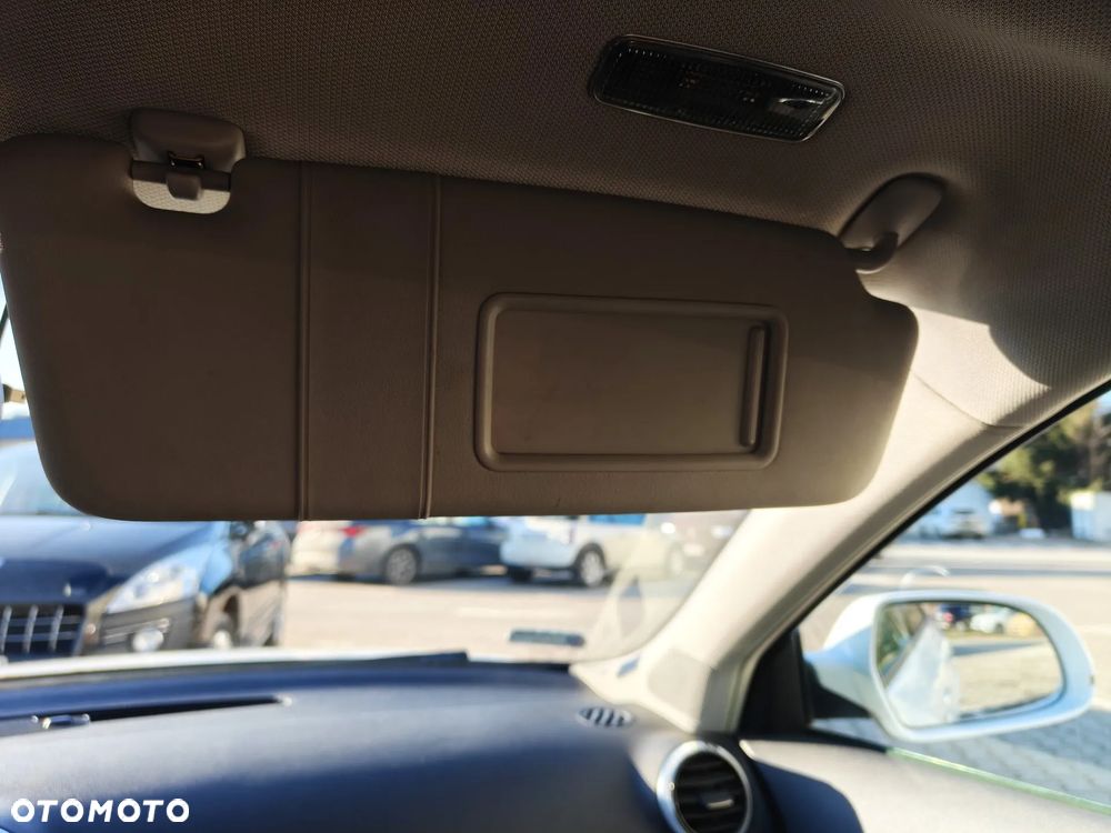 Audi A3 Sportback 2.0 TDI DPF (DSG) S tronic Attraction - 38