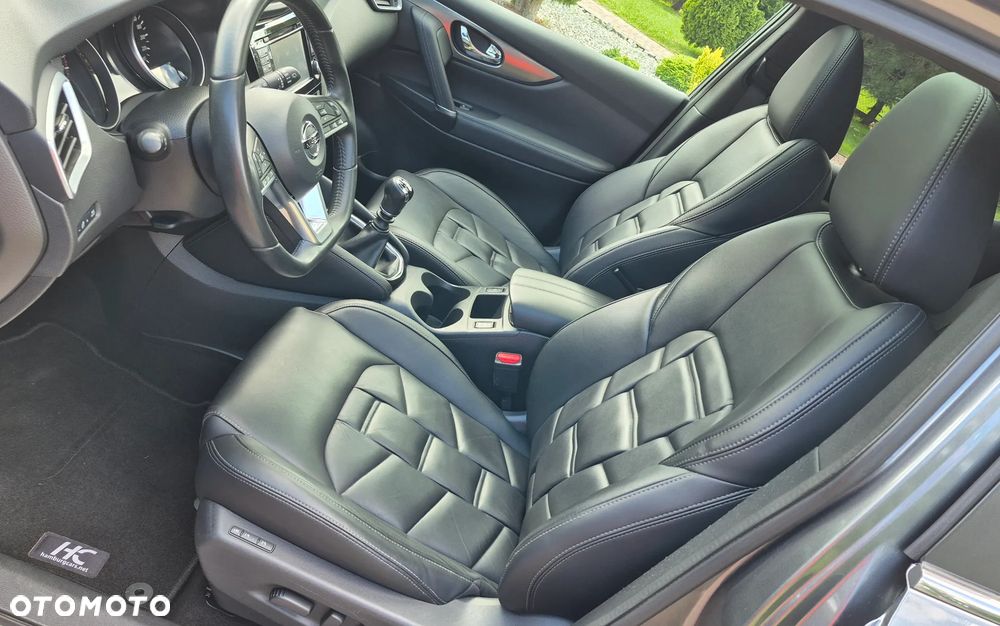 Nissan Qashqai 1.6 DIG-T Tekna+ - 9