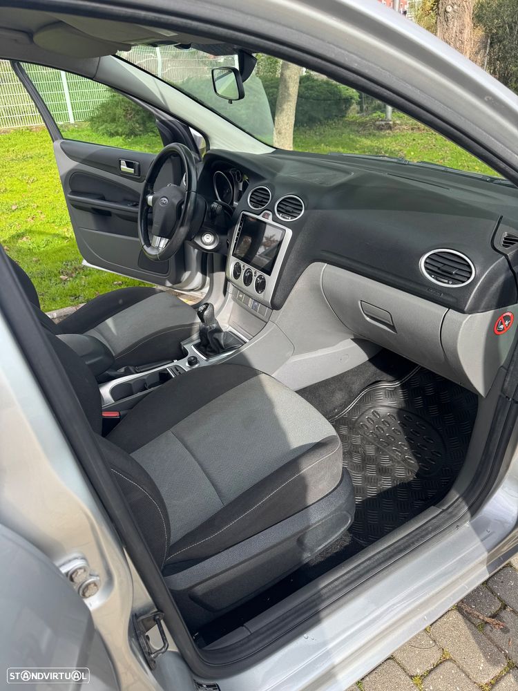 Ford Focus 1.6 TDCi Connection - 15