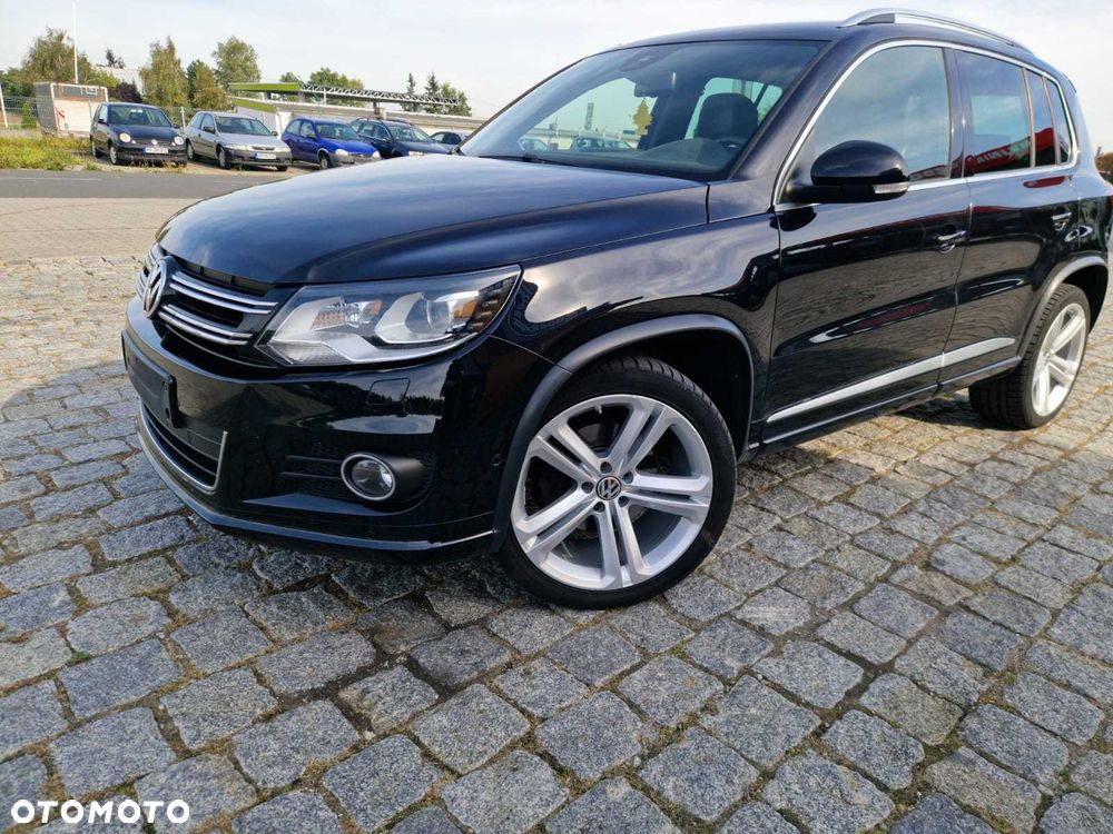Volkswagen Tiguan - 1