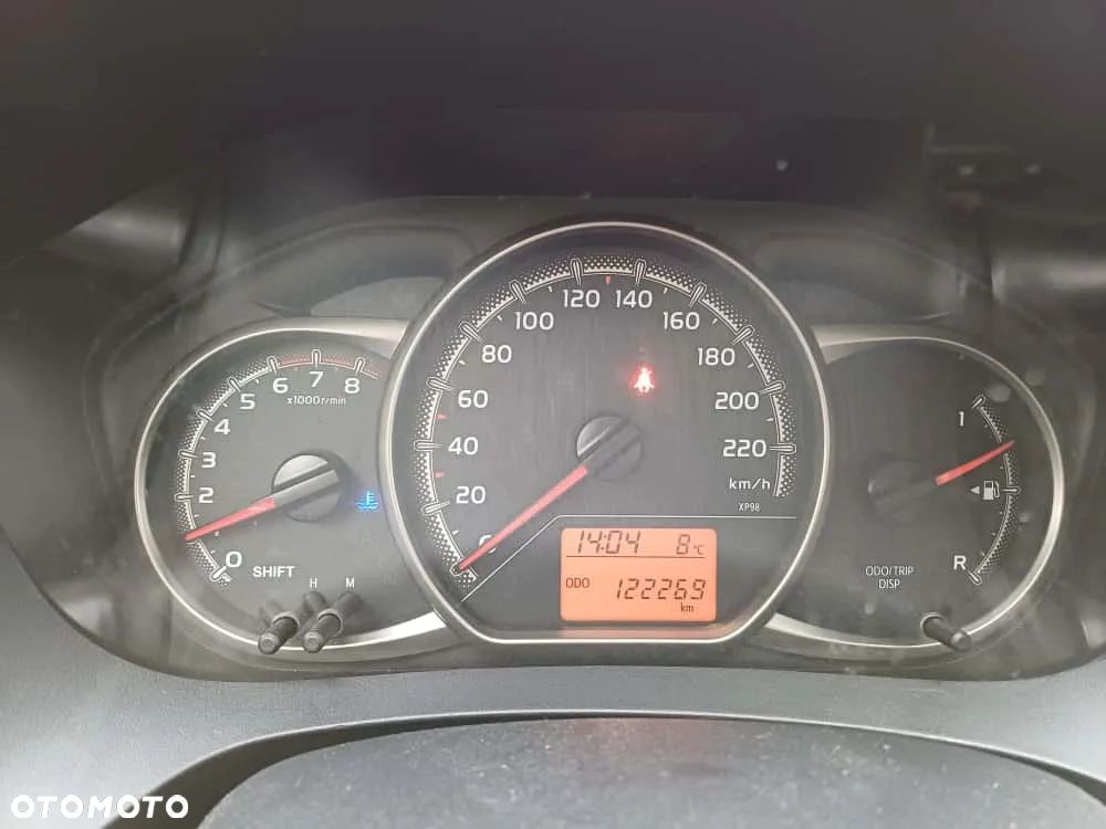 Toyota Yaris - 11