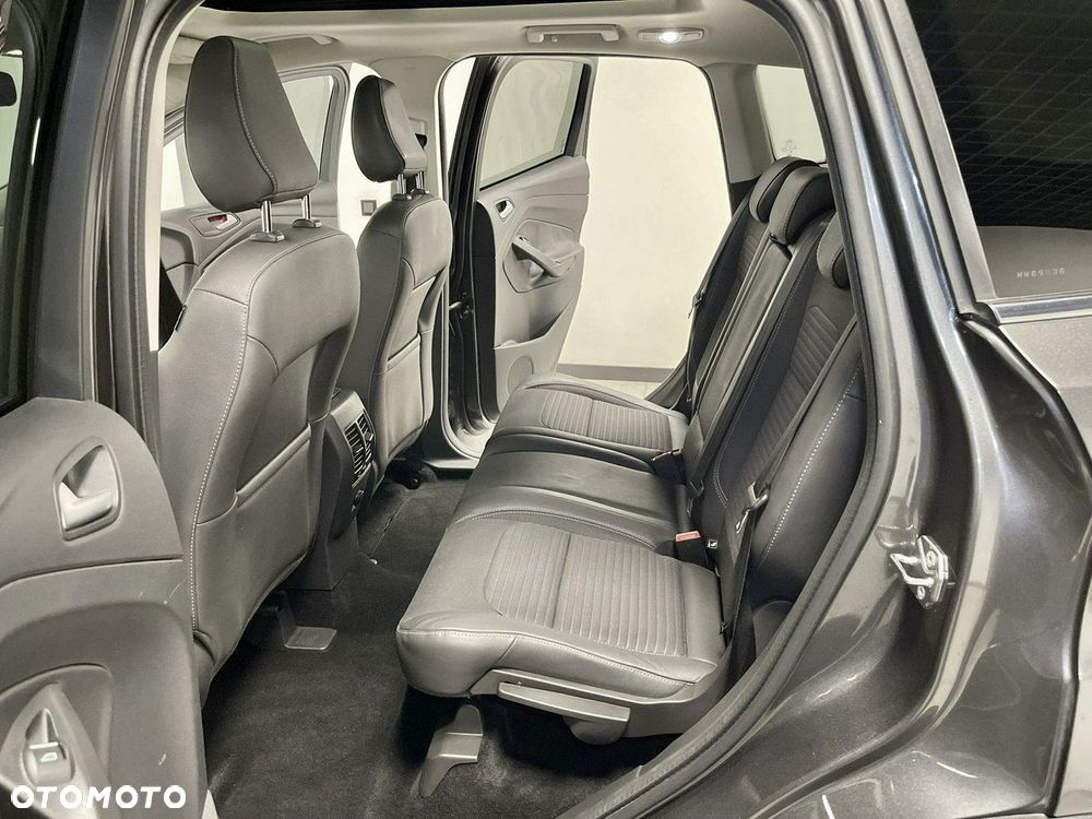 Ford Kuga 2.0 TDCi 4x4 Individual - 32
