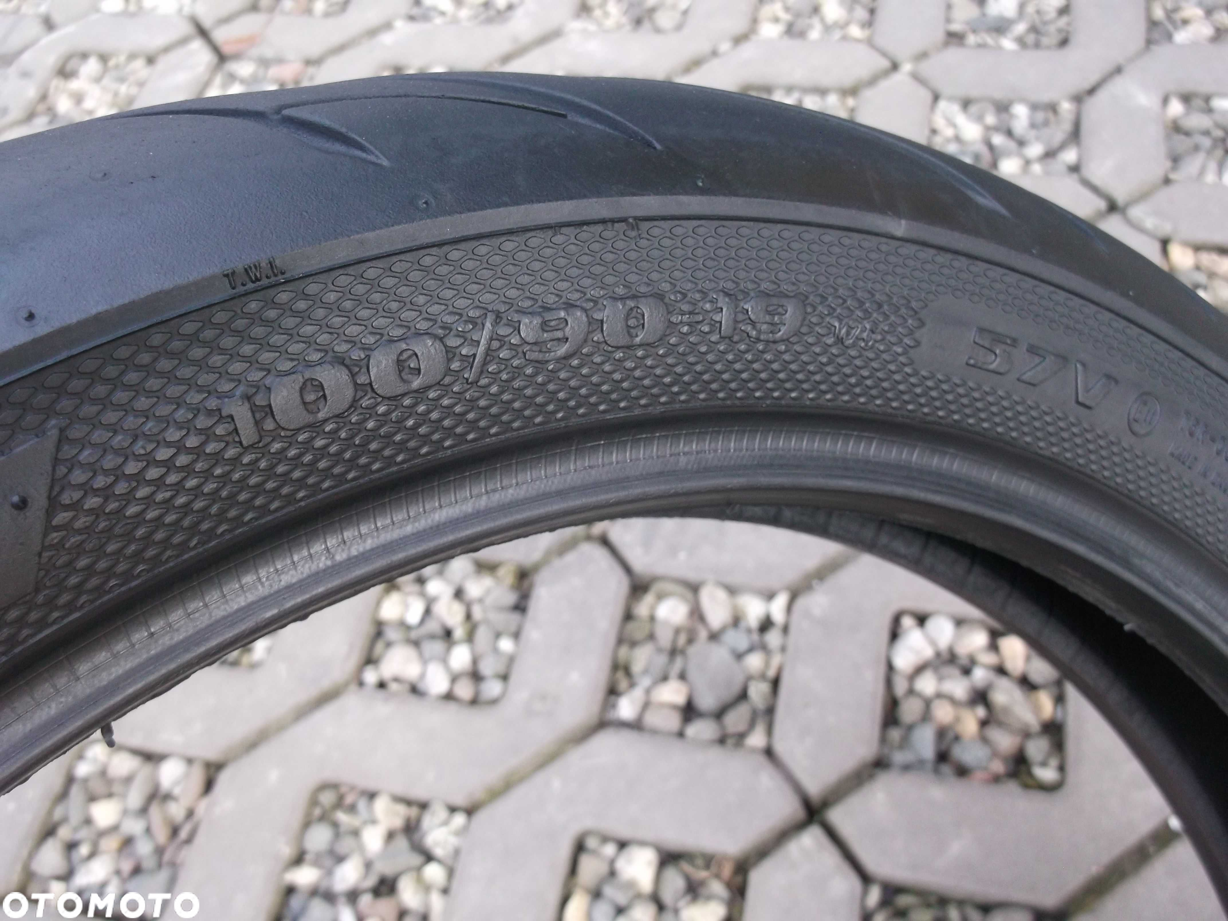 opona 100/90-19 57V Avon AV71 Cobra dot1617 3,3mm -19 - 7