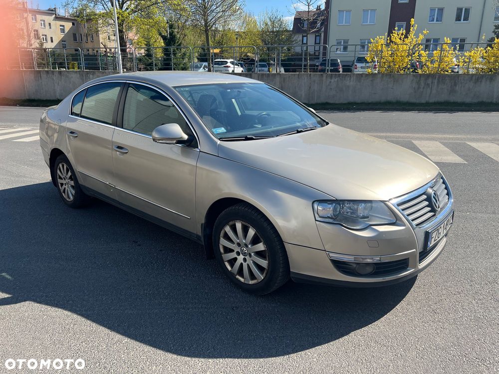 Volkswagen Passat 2.0 TDI DPF Comfortline - 3